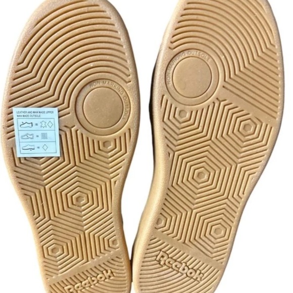 NEW!! Reebok Women's White/Mist Grey/Black classic ,Sneakers in Size 9.5 - Picture 6 of 15